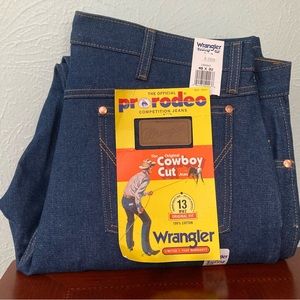 Mens NEW Wrangler Jeans 40x32